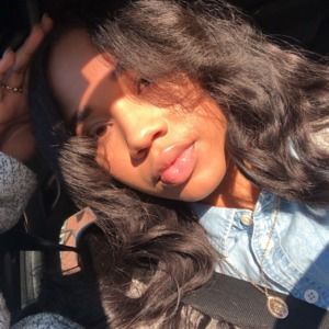 Meet your Posher, Lexis